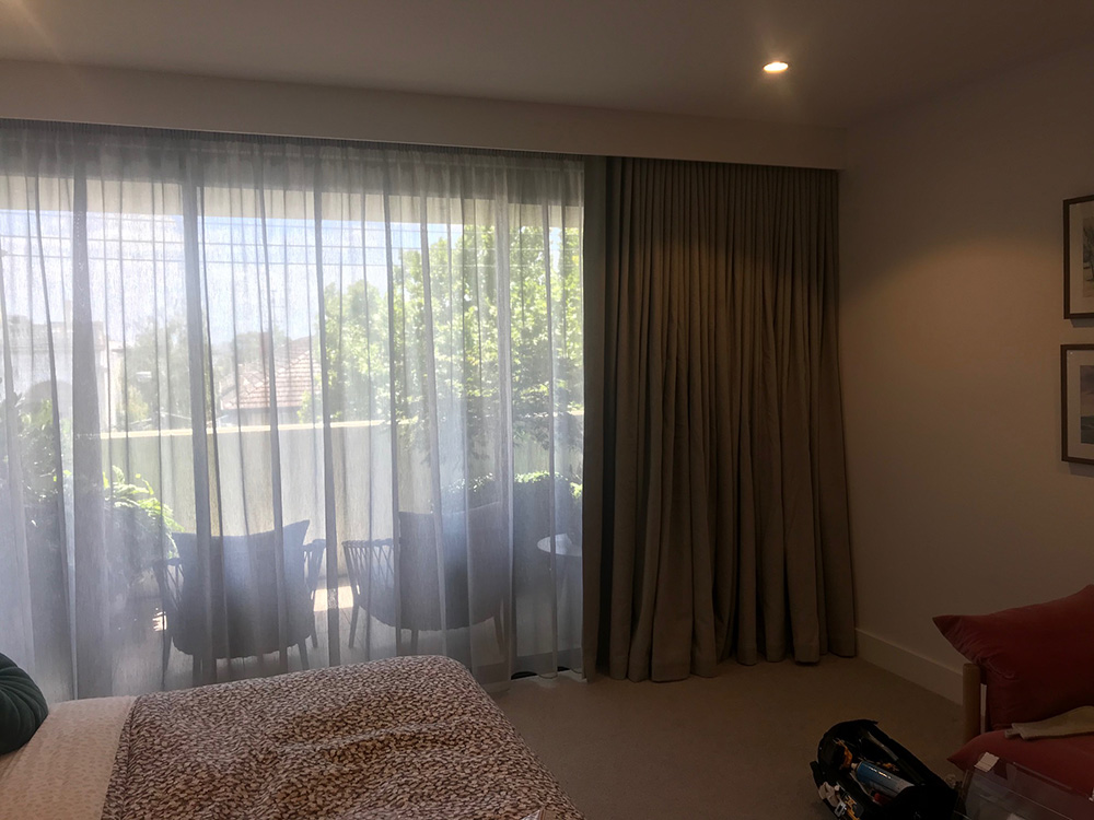 Waverley Wool Gallery Acoustic Blinds and Curtains